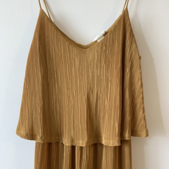 Mustard dress - Picture 2 of 4